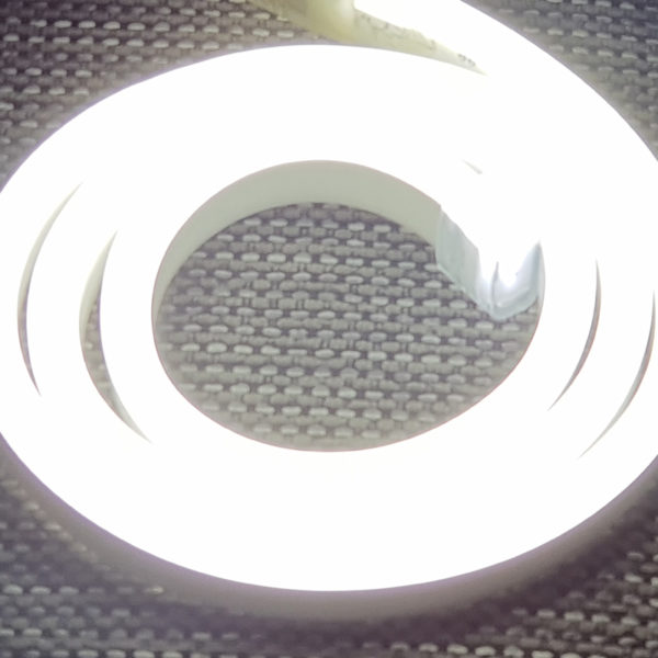 SZYOUMY Mini Neon Ledschlauch Weiss 220V